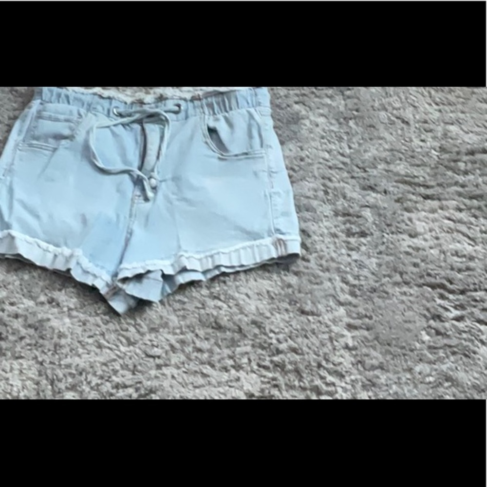 No Boundaries Shorts